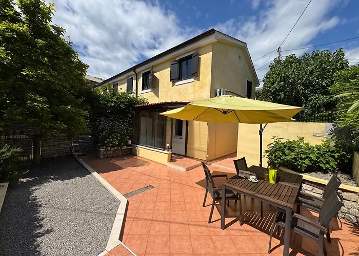 Apartment Ela, Kostrena Rijeka